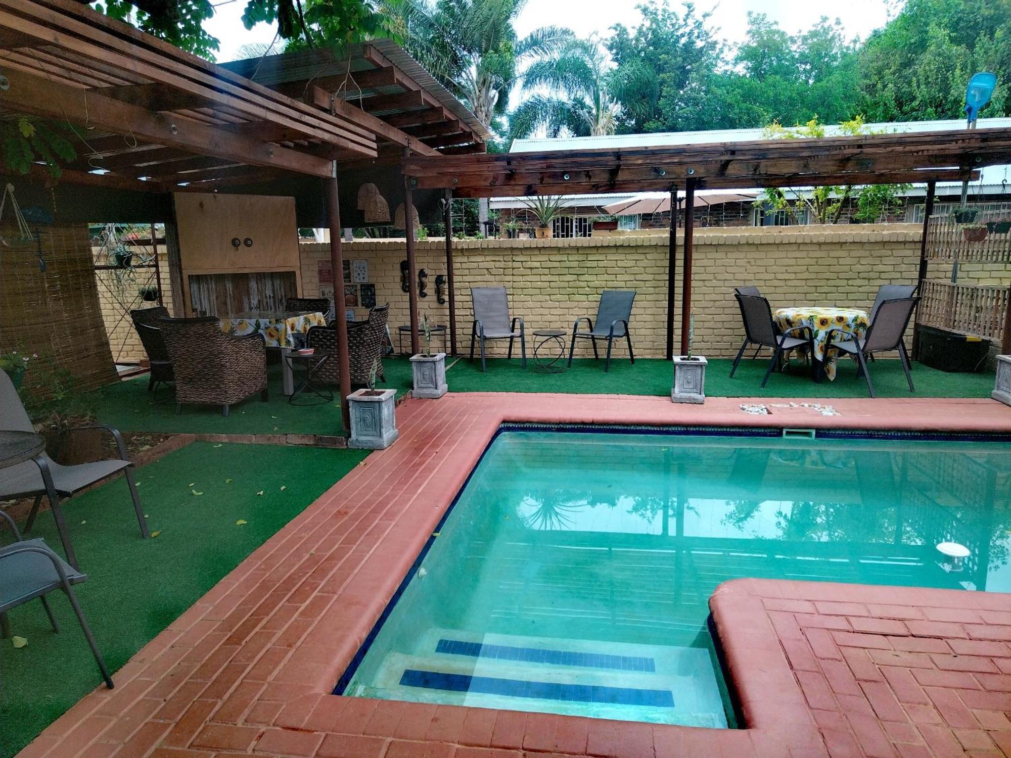 Africas Eden Guesthouse Mookgophong Exteriör bild
